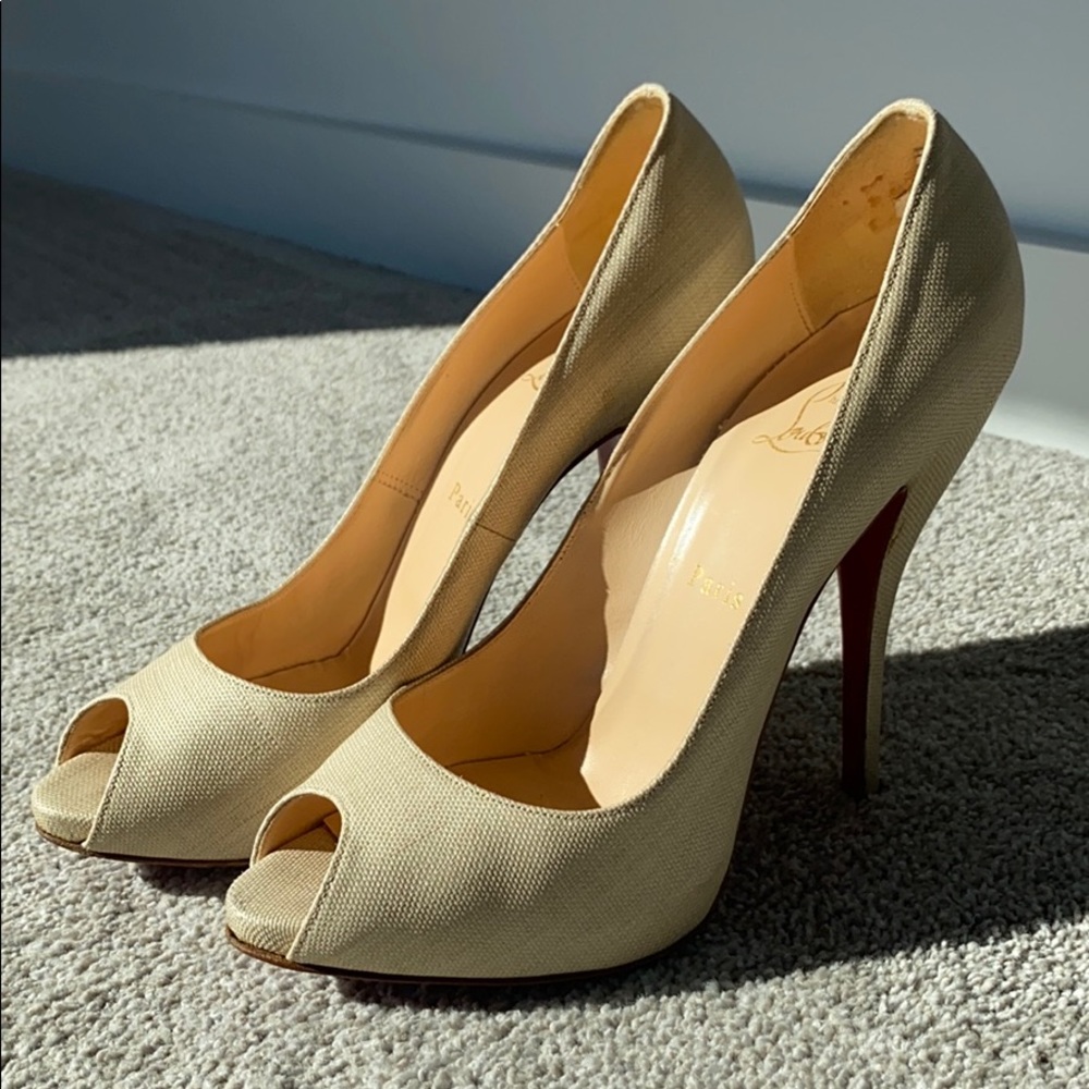 Christian Louboutin shoes size 40 - Picture 1 of 7